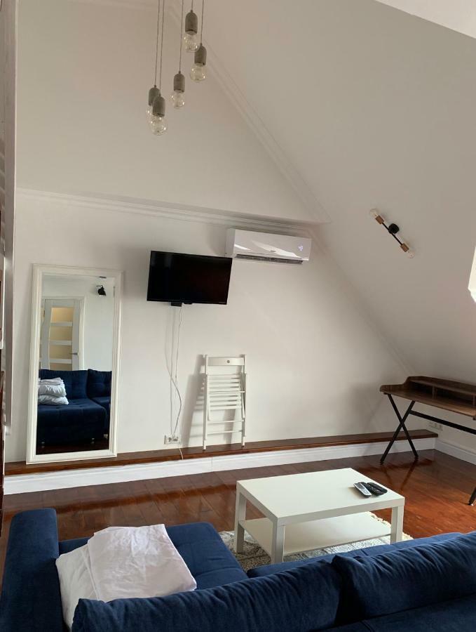 Ekaterina Appartment Odessa Buitenkant foto